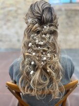 bloemen slinger haarsieraad