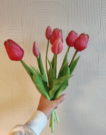 Boeket nep tulpen 