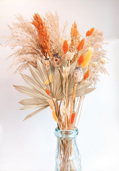 Droogbloemen boeket charlotte in oranje en beige kleuren