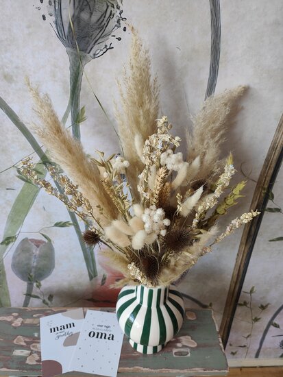 boeket droogbloemen pampas